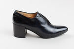 Load image into Gallery viewer, ACNE black leather pointed loafer, some creasing (37)
