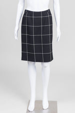 Load image into Gallery viewer, Giorgio Armani Black/White Windowpane Check Pencil Skirt (38)

