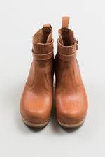 Load image into Gallery viewer, Swedish Hasbeens tan chelsea boot (37)
