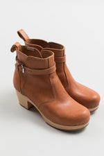 Load image into Gallery viewer, Swedish Hasbeens tan chelsea boot (37)
