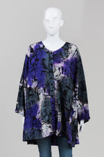Load image into Gallery viewer, Blue Sky Purple/Grey Print Collarless Top (3X)
