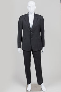 Armani Collezioni Charcoal Suit (40R)